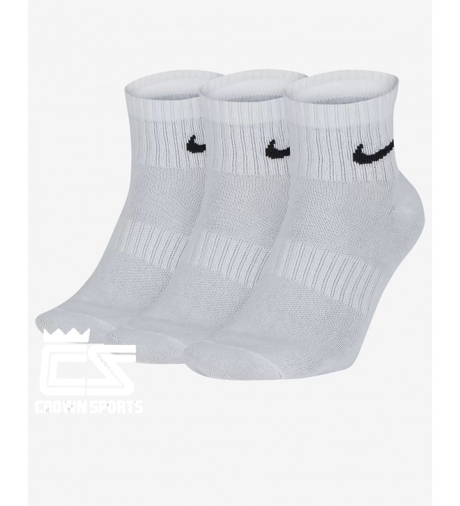 Nike Everyday Lightweight Training Ankle Socks (3 Pairs) - SX7677-100